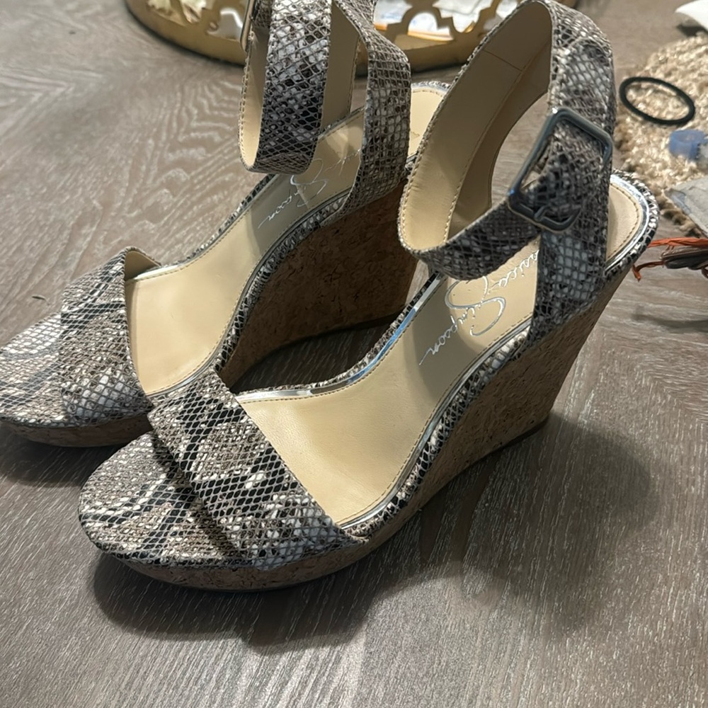 Snakes can print platform Jessica Simpson shoes very cute